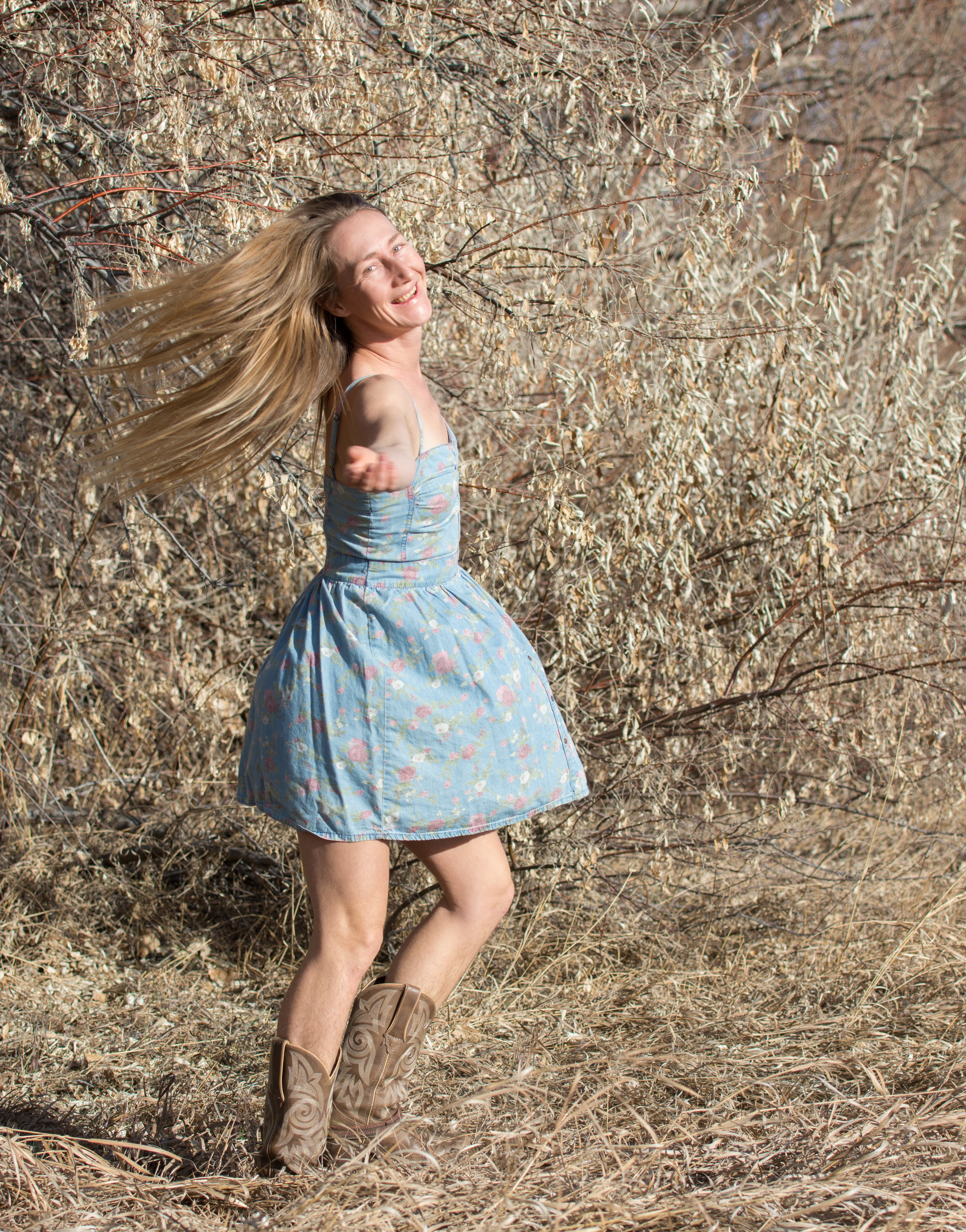 Marilys happy dancing in nature