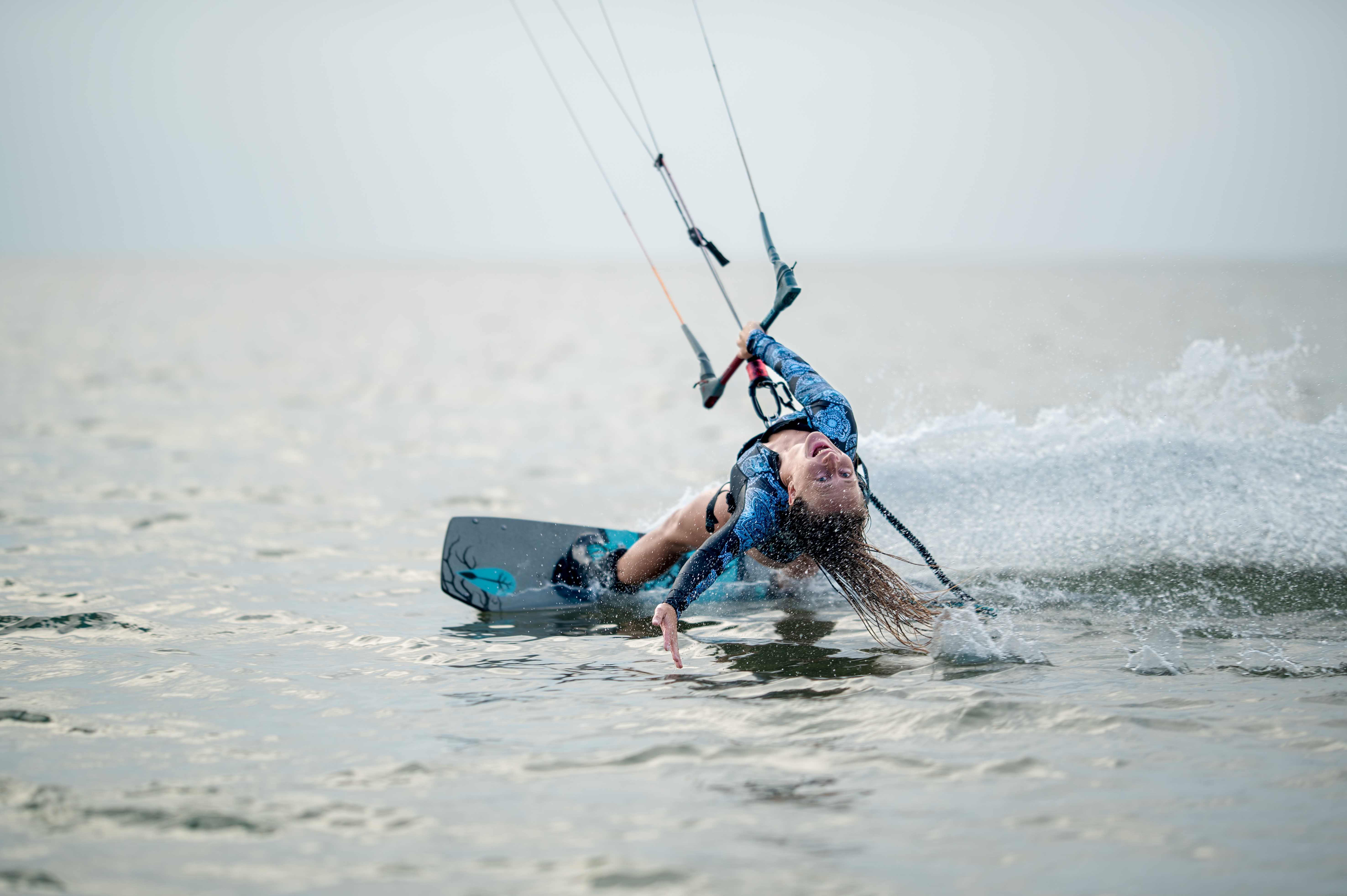 Marilys kitesurfing